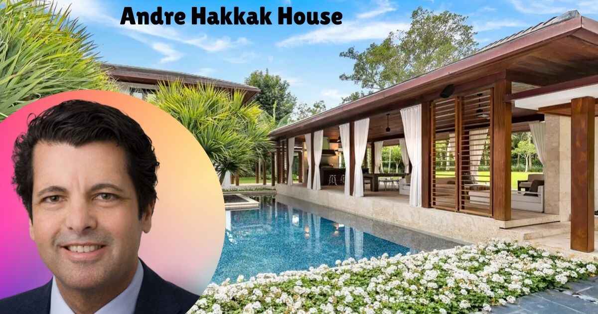 Inside the Andre Hakkak House